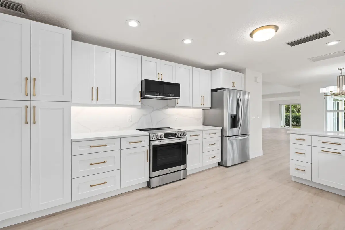 13-web-or-mls-DSC09847 at 2347 SW Brookwood Lane, Palm City