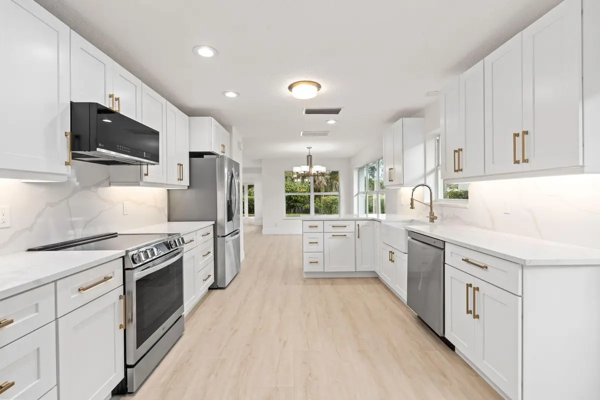 14-web-or-mls-DSC09839 at 2347 SW Brookwood Lane, Palm City