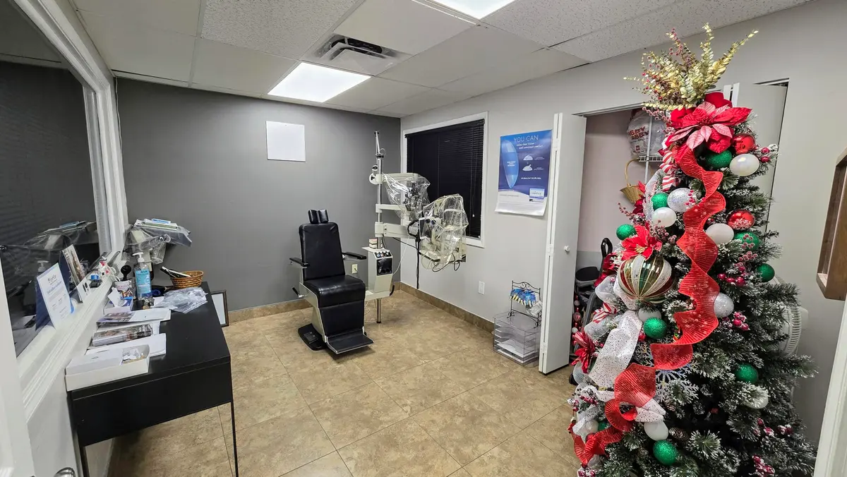20250217_164227~2 at 1207 S Powerline Road, Pompano Beach