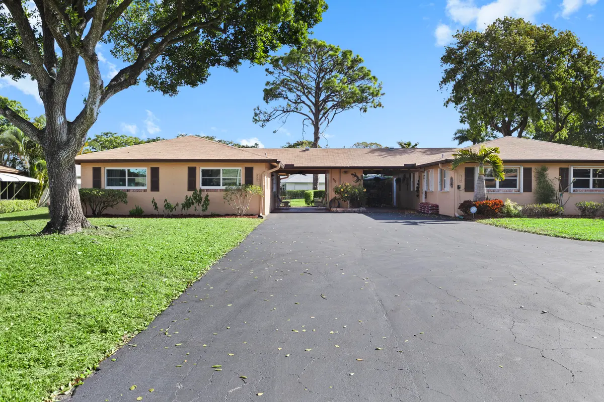 02-424A6041 at 715 Whippoorwill Lane, Delray Beach