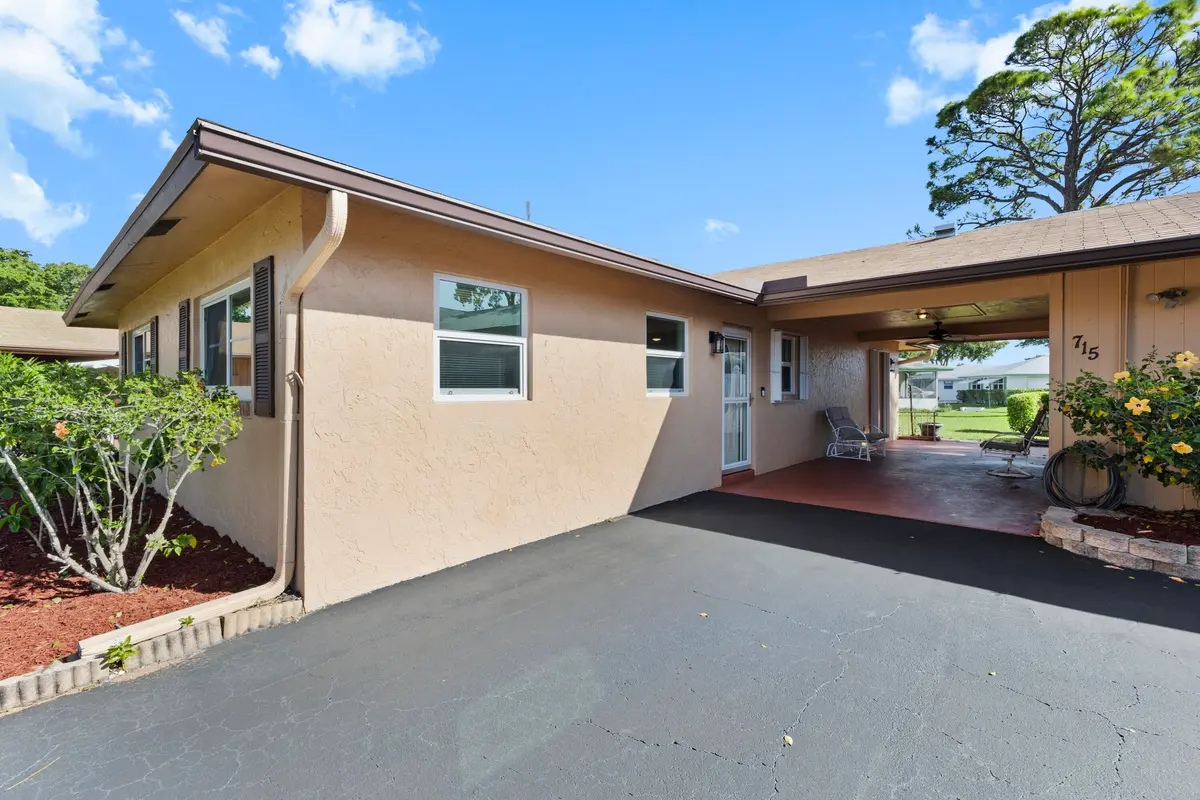 04-424A6051 at 715 Whippoorwill Lane, Delray Beach