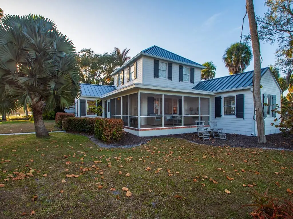 Exterior of house at 3001 N N Indian River Drive Drive, Fort Pierce