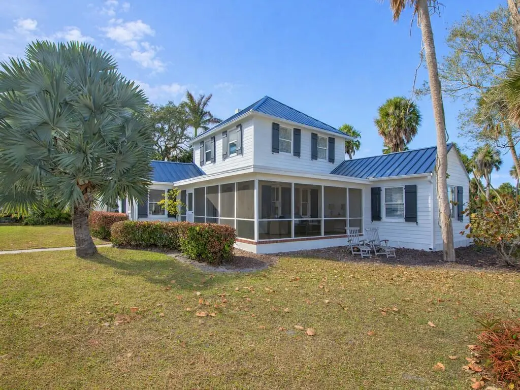 Front of house at 3001 N N Indian River Drive Drive, Fort Pierce