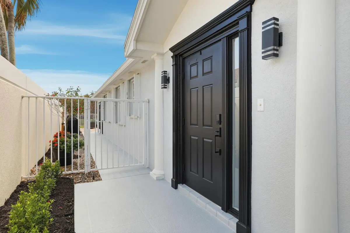 Entrance at 8190 Saint Johns Court, Wellington