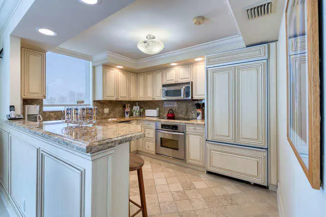 434 Chilean Ave Apt 6D Palm-small-009-00 at 434 Chilean Avenue 6d, Palm Beach