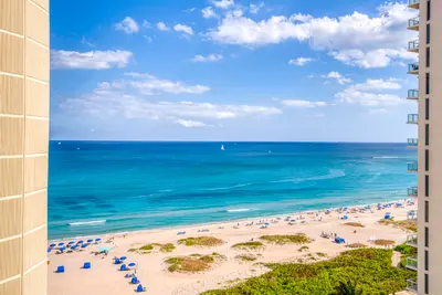 2800 N Ocean Drive B-15d, Singer Island – Condominium for sale