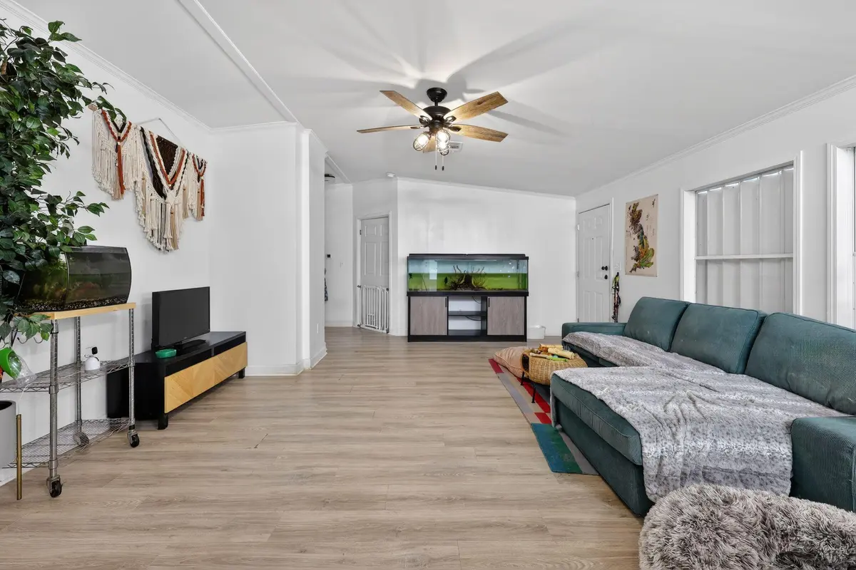 1591 SW 6th Way (7) at 1591 SW 64th Way, Boca Raton