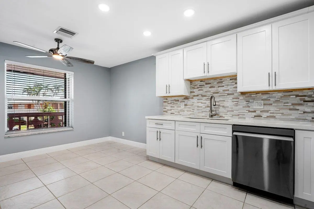 013-1740Northwest19thTerrace-204-DelrayB at 1740 NW 19th Terrace 204, Delray Beach