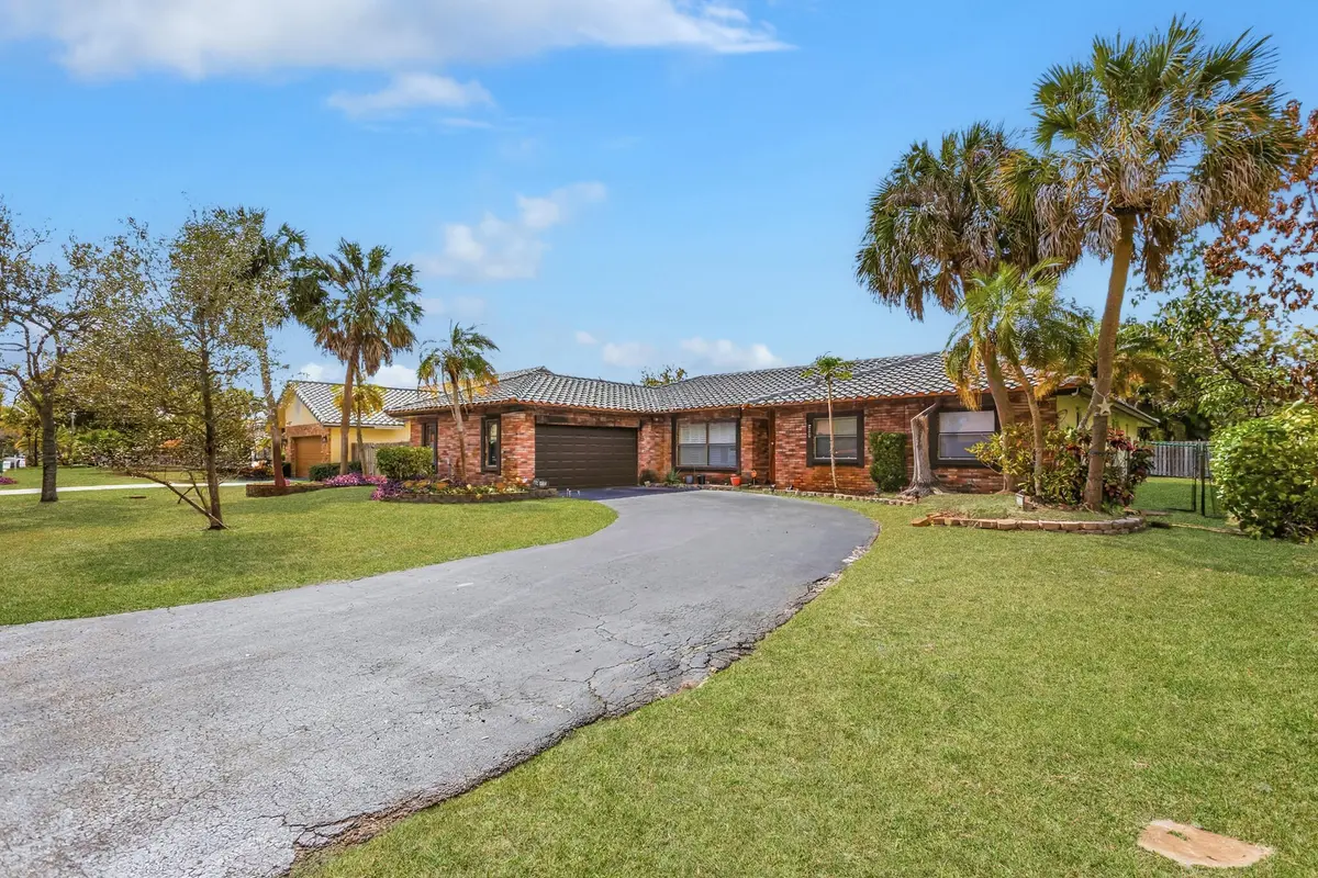Front at 1280 NW 114th Avenue, Coral Springs