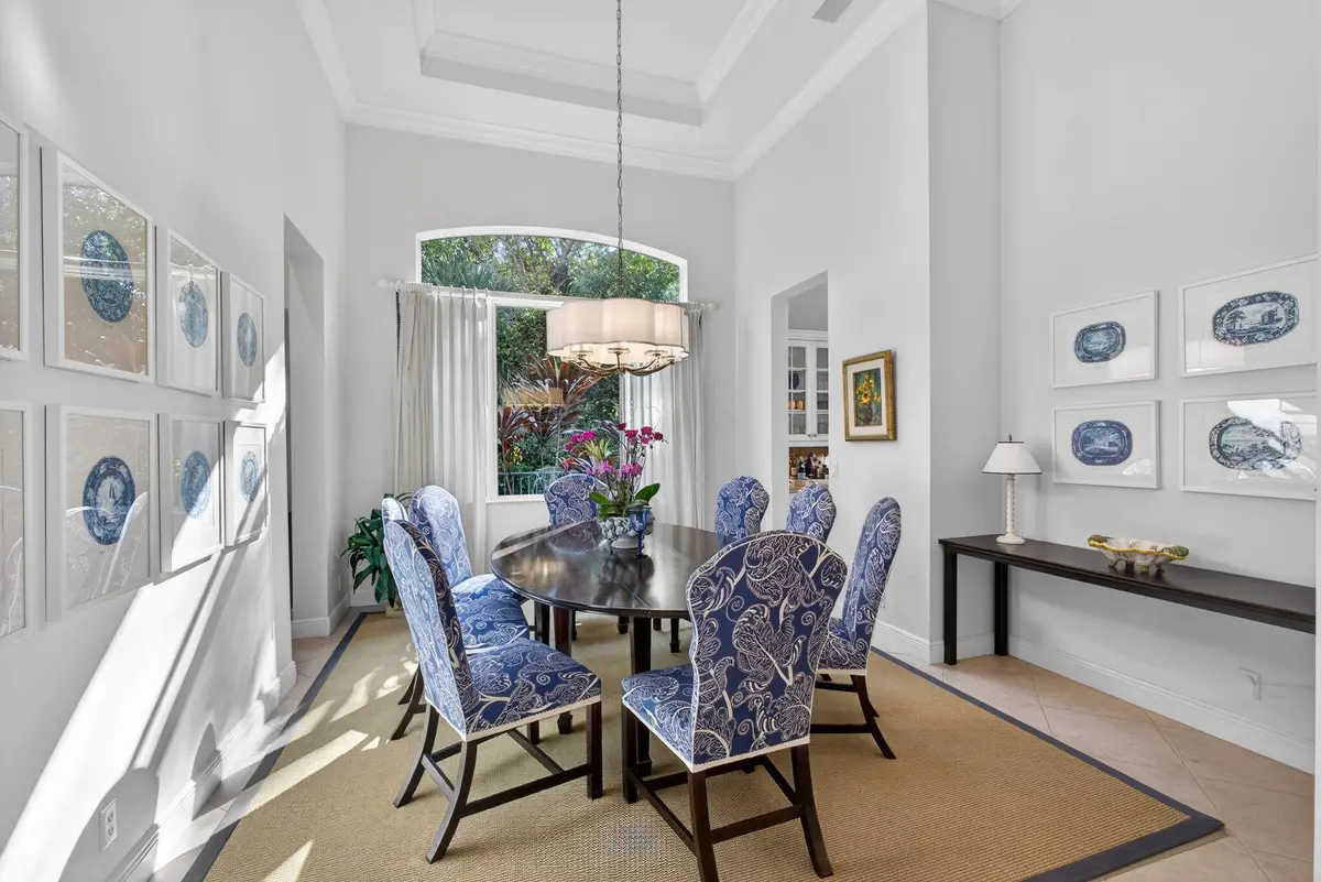 18-web-or-mls-5D1A8476 at , Palm Beach Gardens