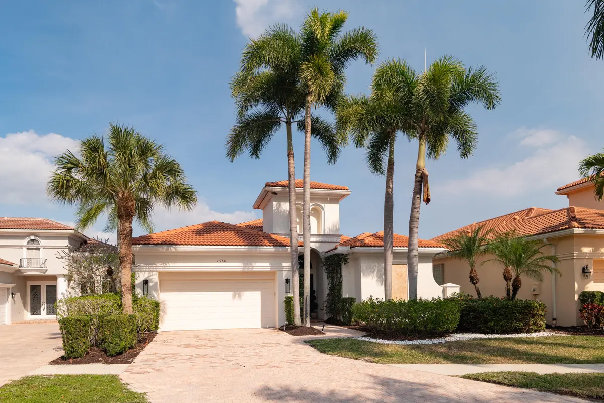 Front Exterior at 7988 Via Villagio, West Palm Beach