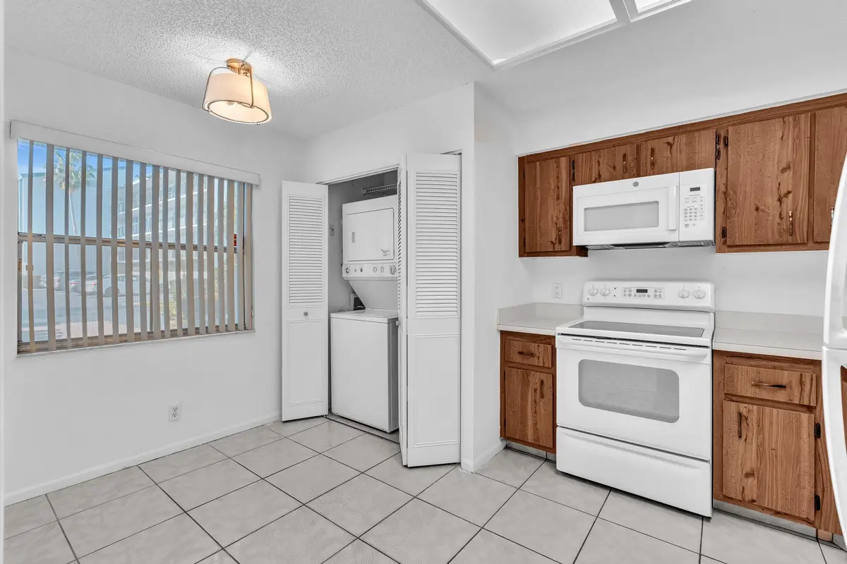 Kitchen at 6650 S Oriole Boulevard 1040, Delray Beach