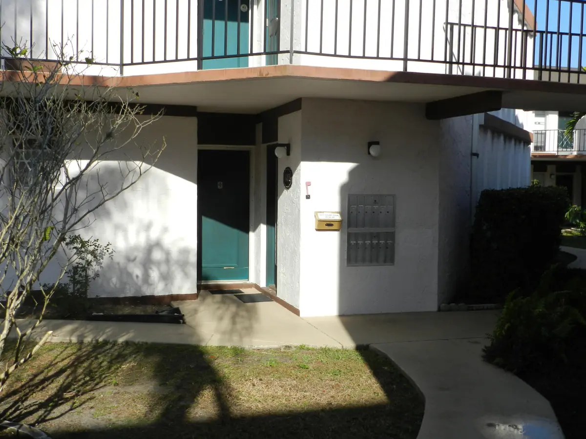 DSCN2883 at 4 Greenway Village 107, Royal Palm Beach