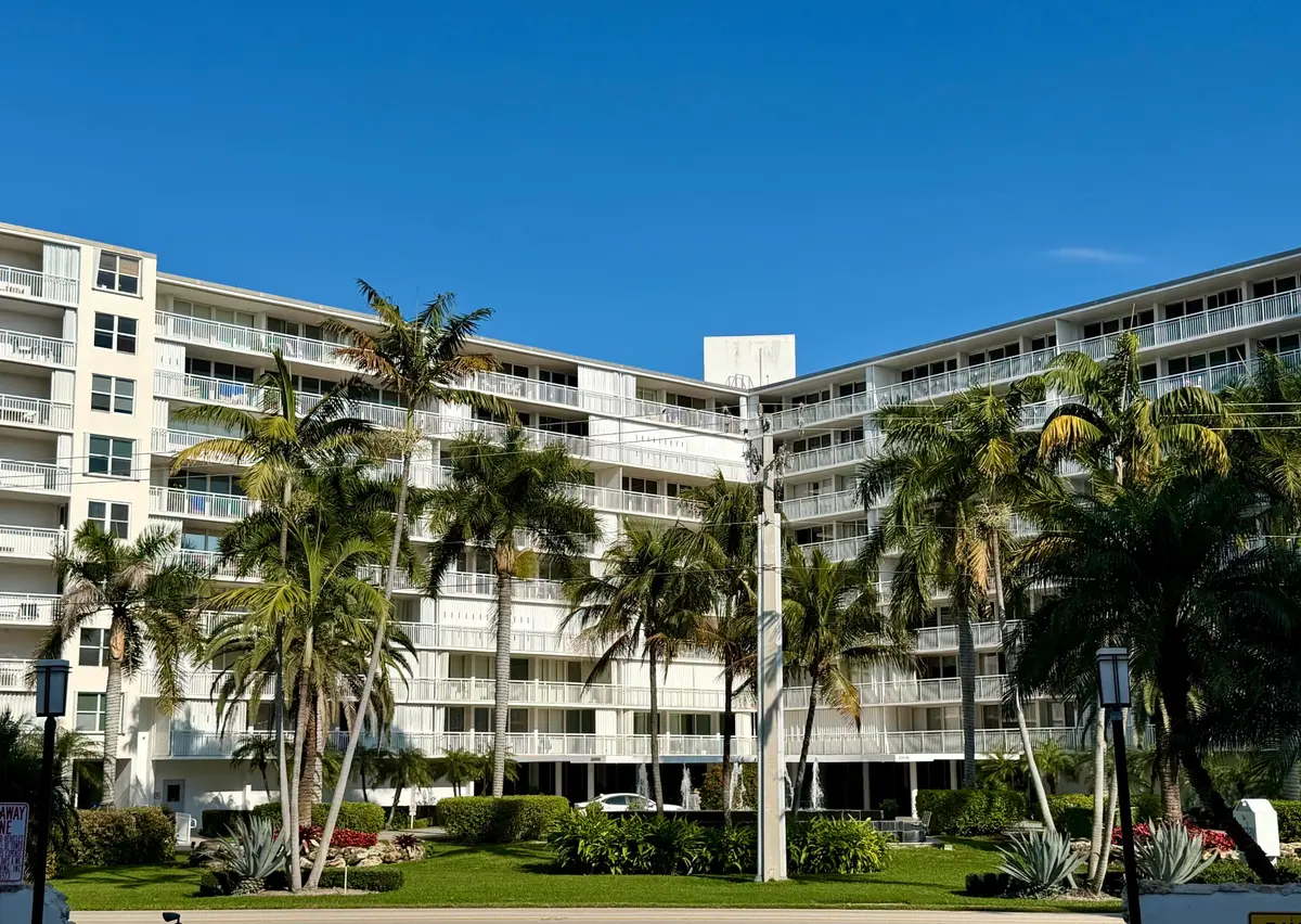 IMG_9016 at 3546 S Ocean Boulevard 516, South Palm Beach