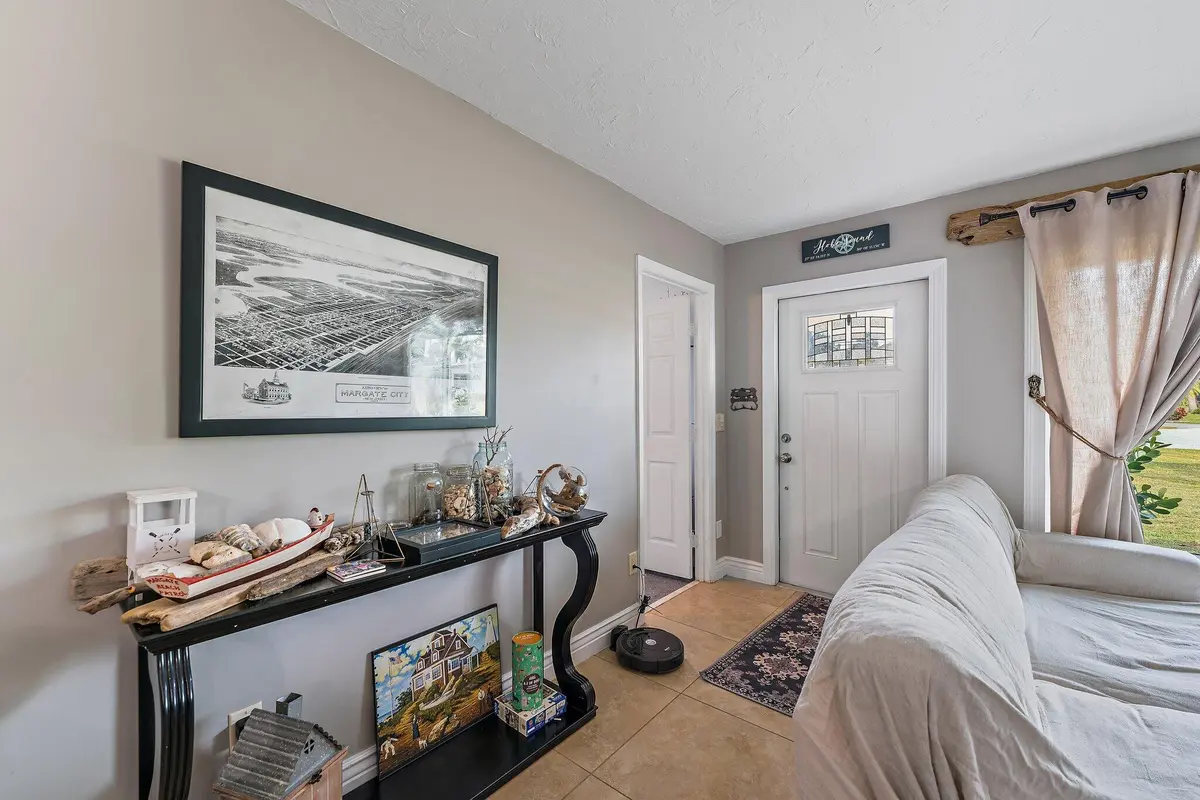006-5854SEOrangeBlossomTrail-HobeSound-F at 5854 SE Orange Blossom Trail, Hobe Sound