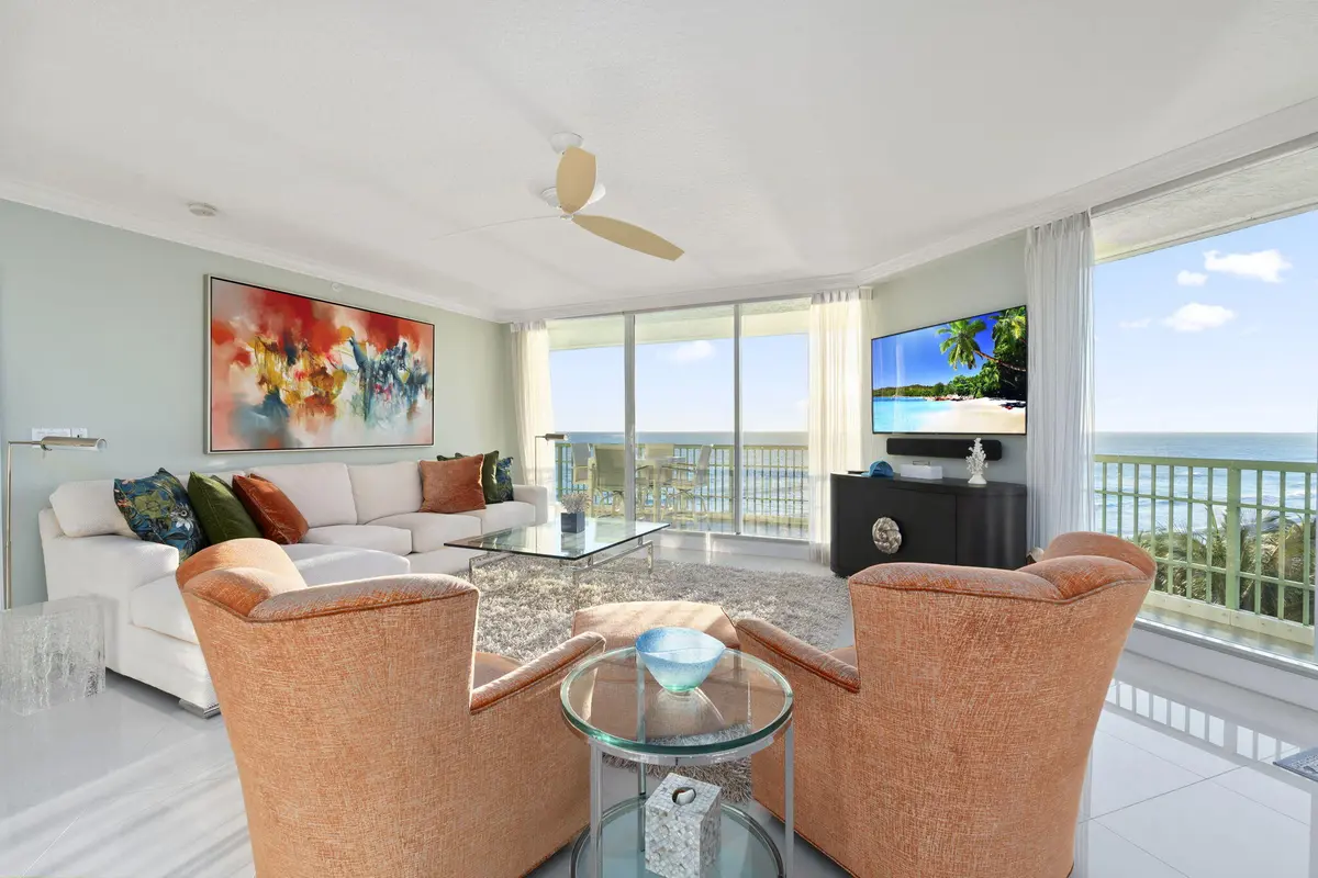 10-web-or-mls-DSC04222 at 8600 S Ocean Drive 606, Jensen Beach