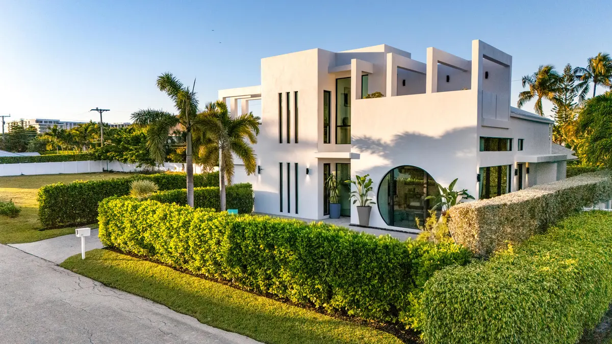 21 Hersey Drive, Ocean Ridge, FL – photo 1