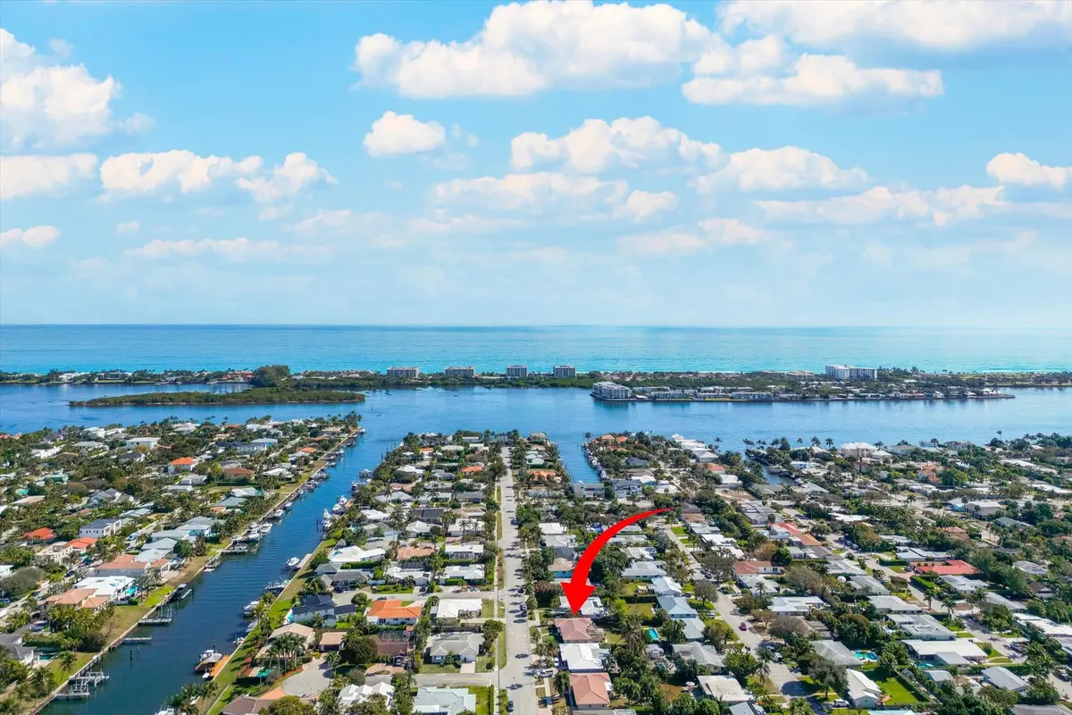 48-2048 at 151 Duke Drive, Lake Worth Beach