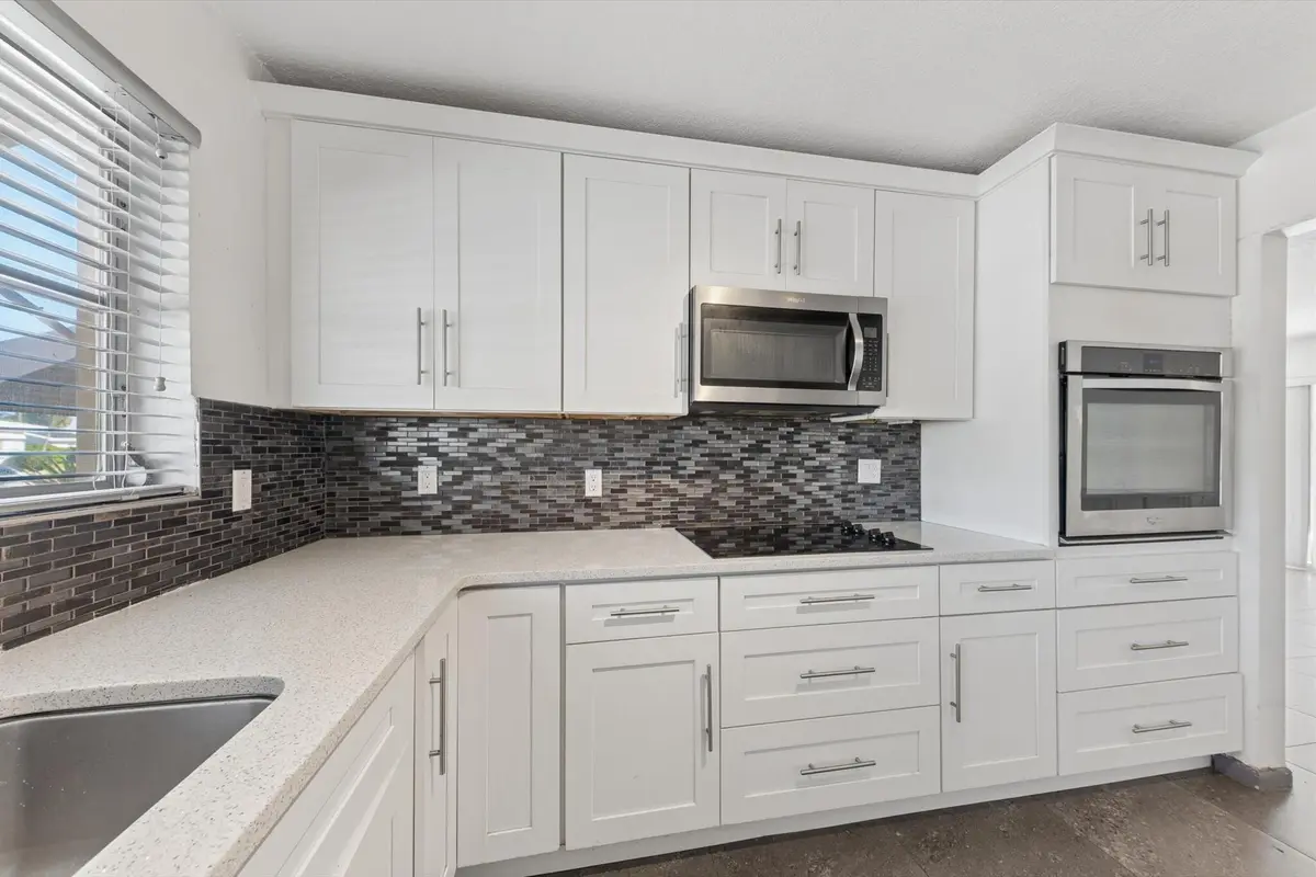 10-2010 at 151 Duke Drive, Lake Worth Beach