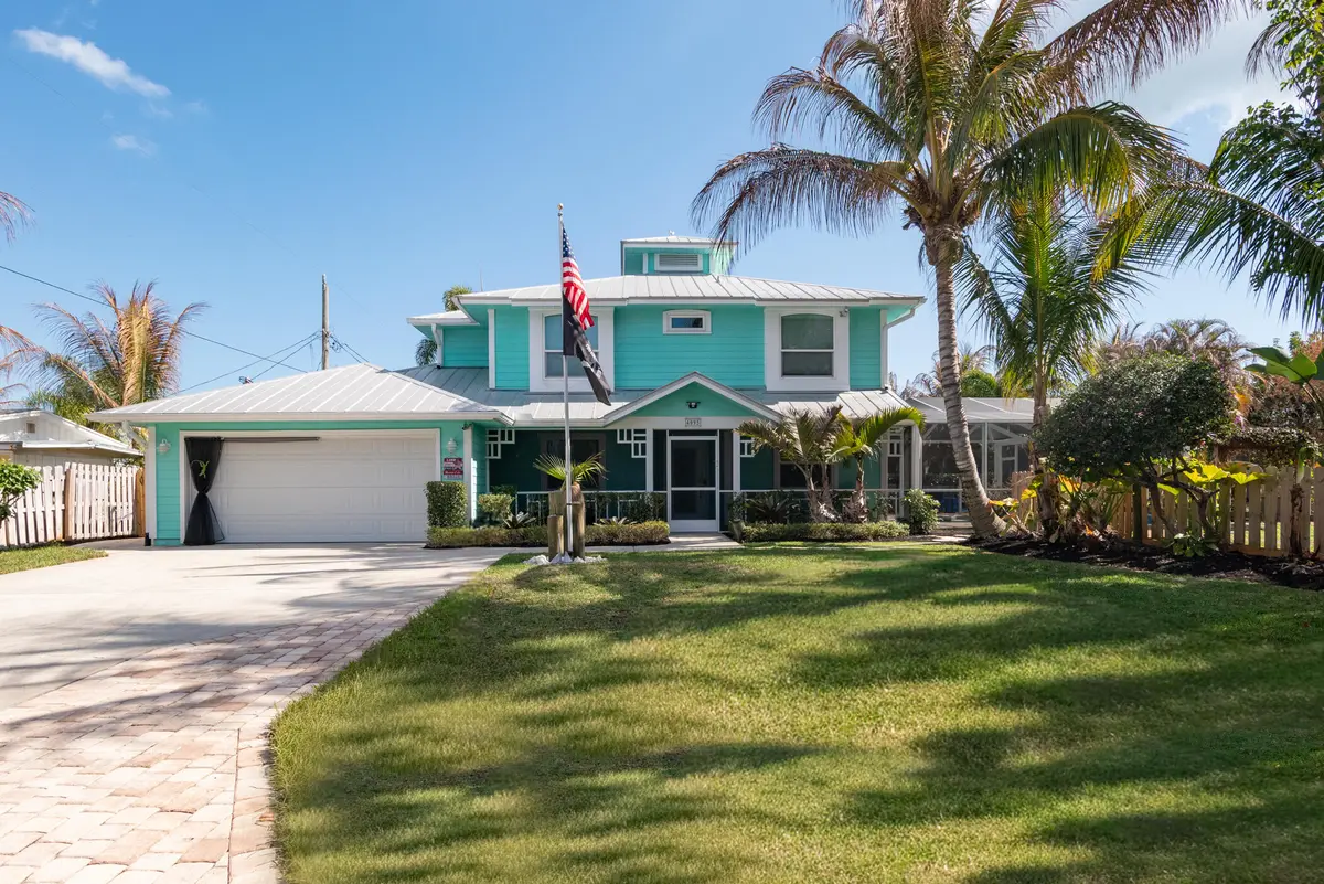 © Clark-4095 SE Bay Ave-002-Edit at 4095 SE Bay Avenue, Stuart