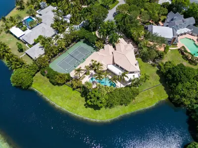 18800 Long Lake Drive, Boca Raton – sold