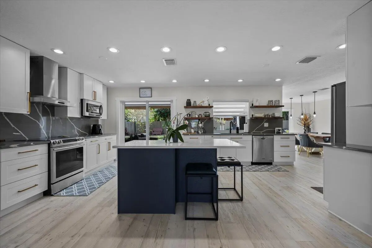 Kitchen at 1591 Wyndcliff Drive, Wellington