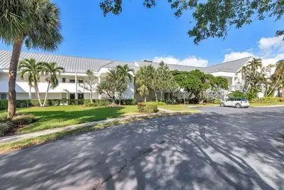1605 S Us Highway 1 M2-107, Jupiter – leased