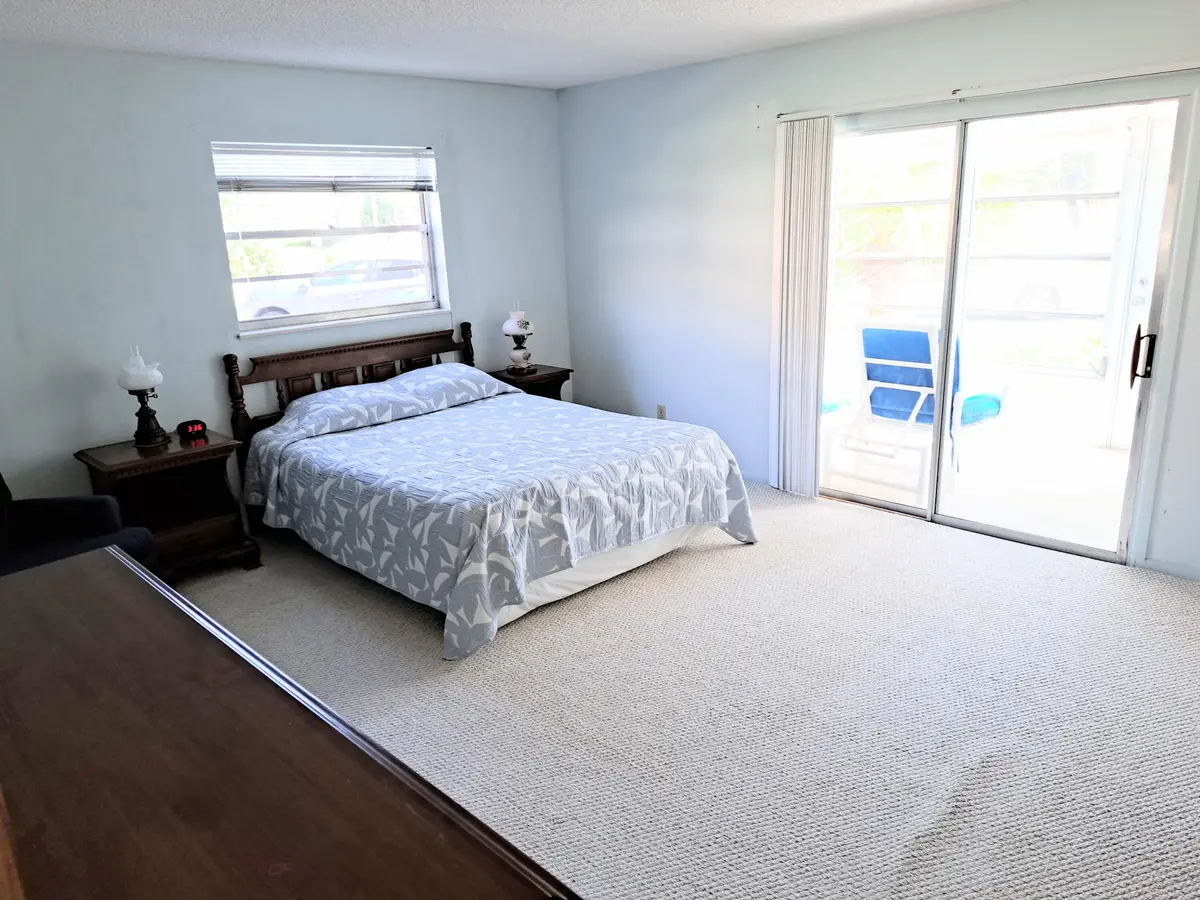 bdr 1 at 44 Vista Gardens Trail 103, Vero Beach