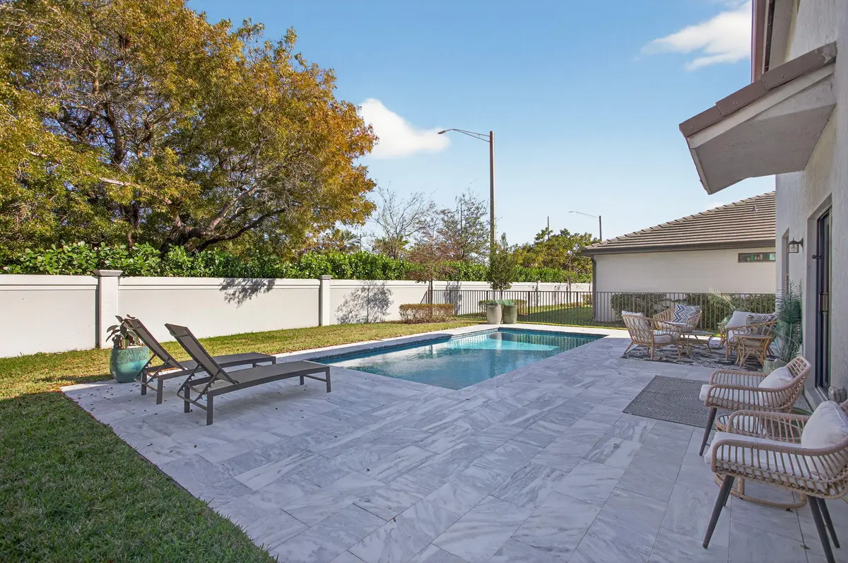 19-web-or-mls-2980-0466 at 2980 Shortleaf Avenue, Lauderdale Lakes