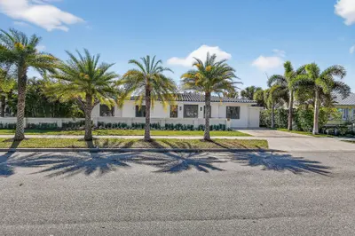 326 Palmetto Street, West Palm Beach – Single Family Residence for sale
