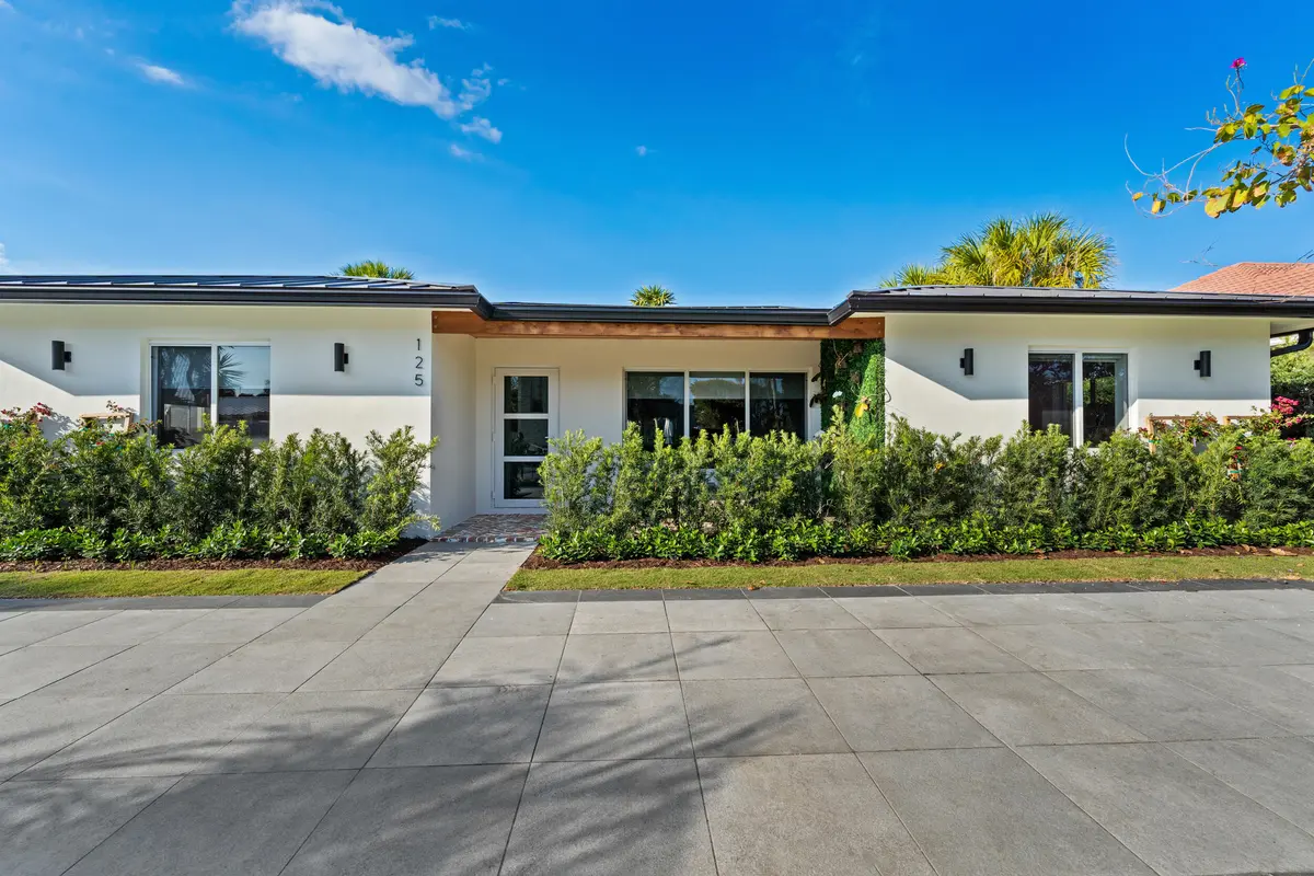 Front at 125 Cascade Lane, Palm Beach Shores