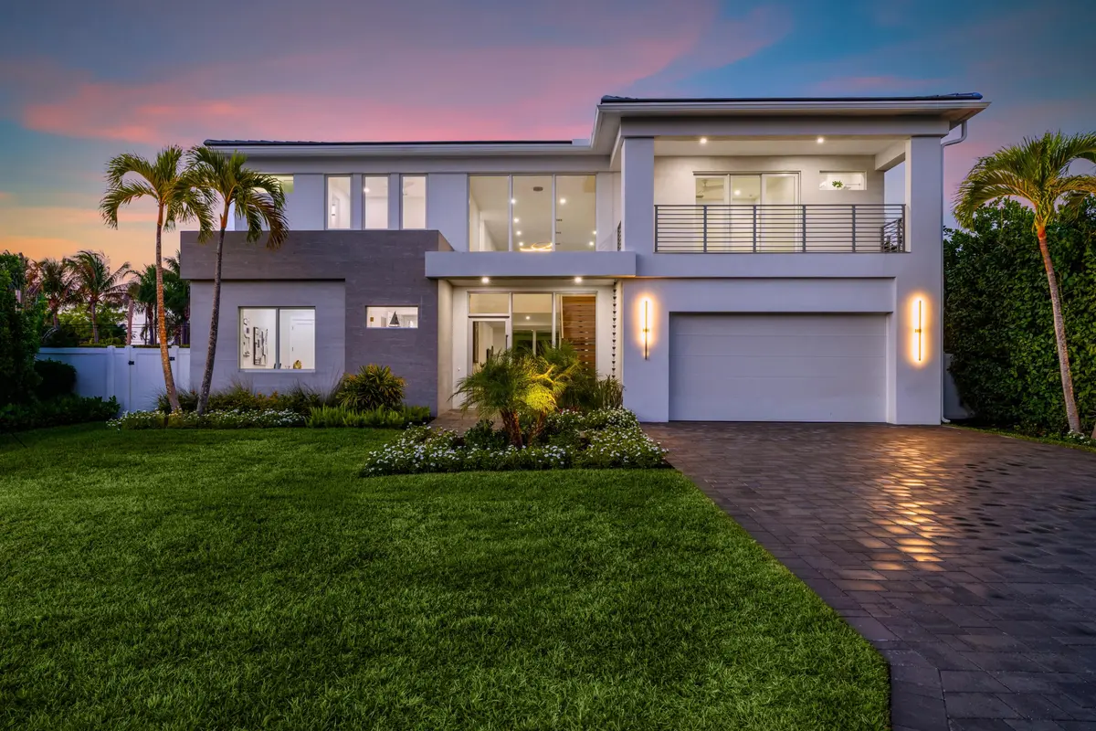 mls_FRONT_STRAIGHT_SUNSET_DT_RT at 417 Lake Drive, Delray Beach