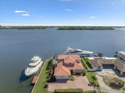 2 Seahorse Lane, Vero Beach – sold