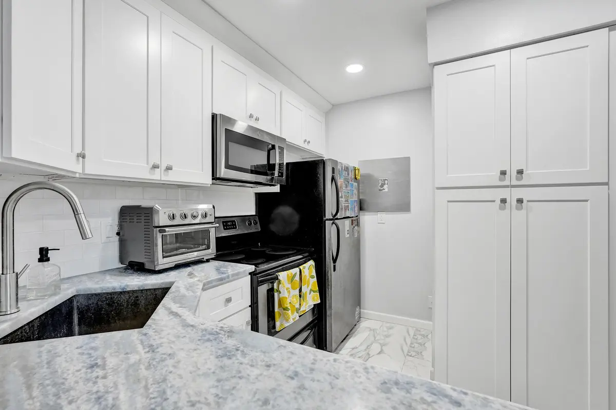 Kitchen at 1008 Green Pine Boulevard D3, West Palm Beach