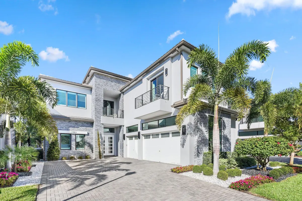 Contemporary Palma at 17057 Cappuccino Way, Boca Raton