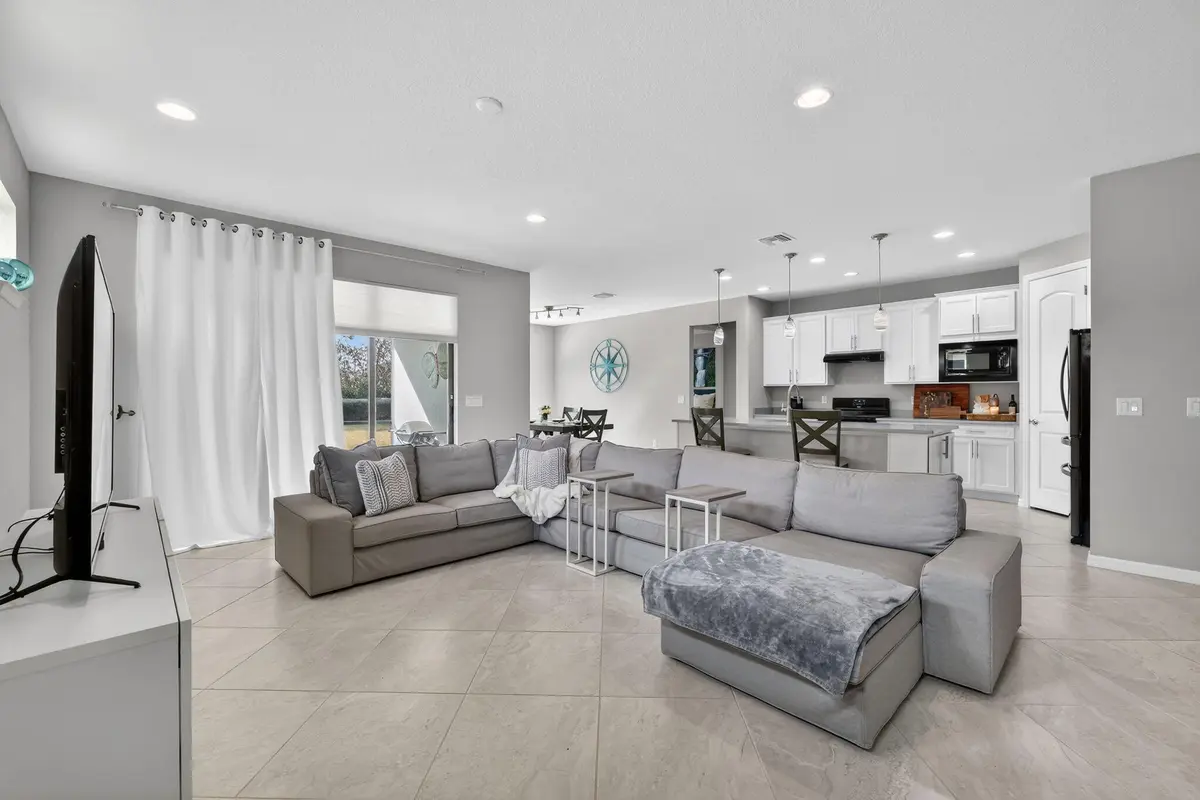 9-web-or-mls-3A5A4003 at 540 SE Monet Drive, Port St. Lucie