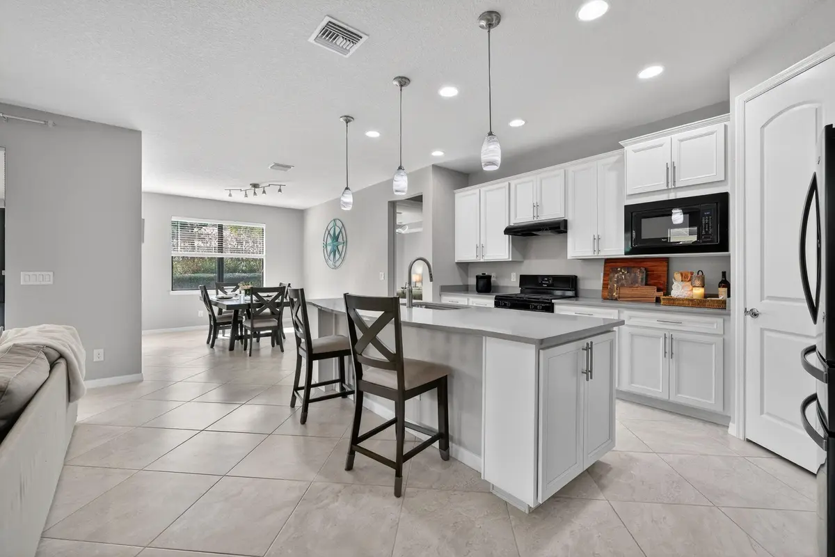 10-web-or-mls-3A5A4014 at 540 SE Monet Drive, Port St. Lucie