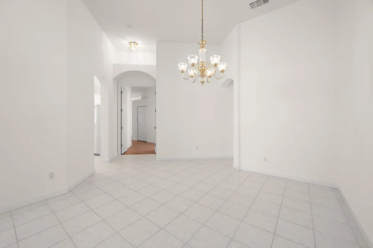 10-web-or-mls-805 SW Marsh Harbor Bay - at 805 SW Marsh Harbor Bay, Port St. Lucie