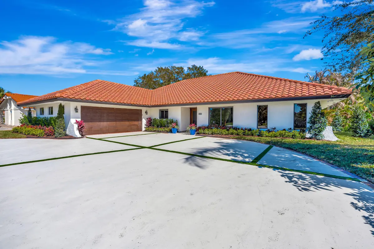 _MLP2227 at 3984 SE Fairway, Stuart