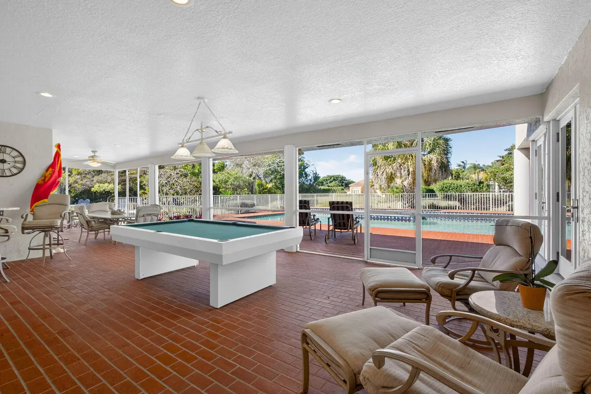 Screened Lanai at 5564 Whirlaway Road, Palm Beach Gardens