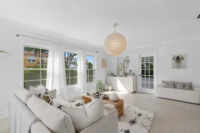 143 Greymon Drive, West Palm Beach – Single Family Residence for sale