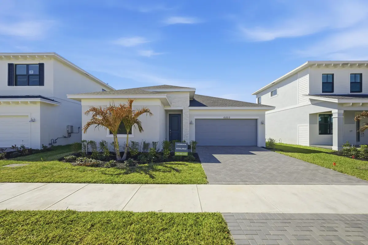 02-DSC6020 at 6850 NW Kestrel Lane, Port St. Lucie