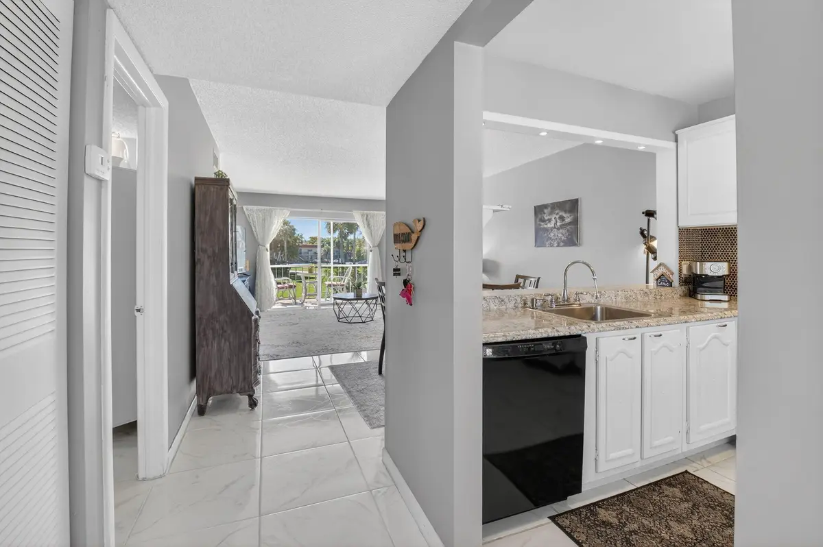5-web-or-mls-DSC_8742 at 33 Abbey Lane 207, Delray Beach