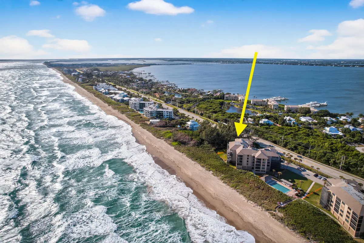 EREP-6 Arrow at 2491 NE Ocean Boulevard 106, Stuart