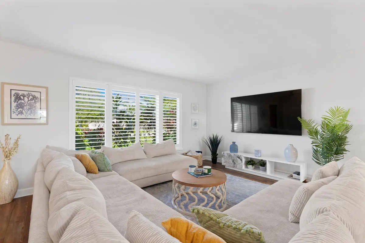 Living Room at 136 Oregon Lane, Boca Raton