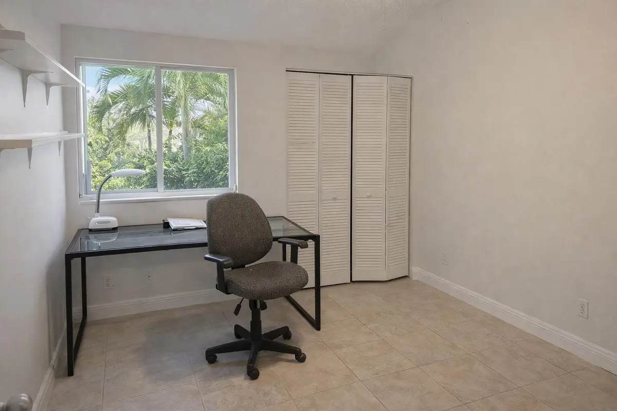GUEST BED/BED2/OFFICE at 9202 Vineland Court F, Boca Raton