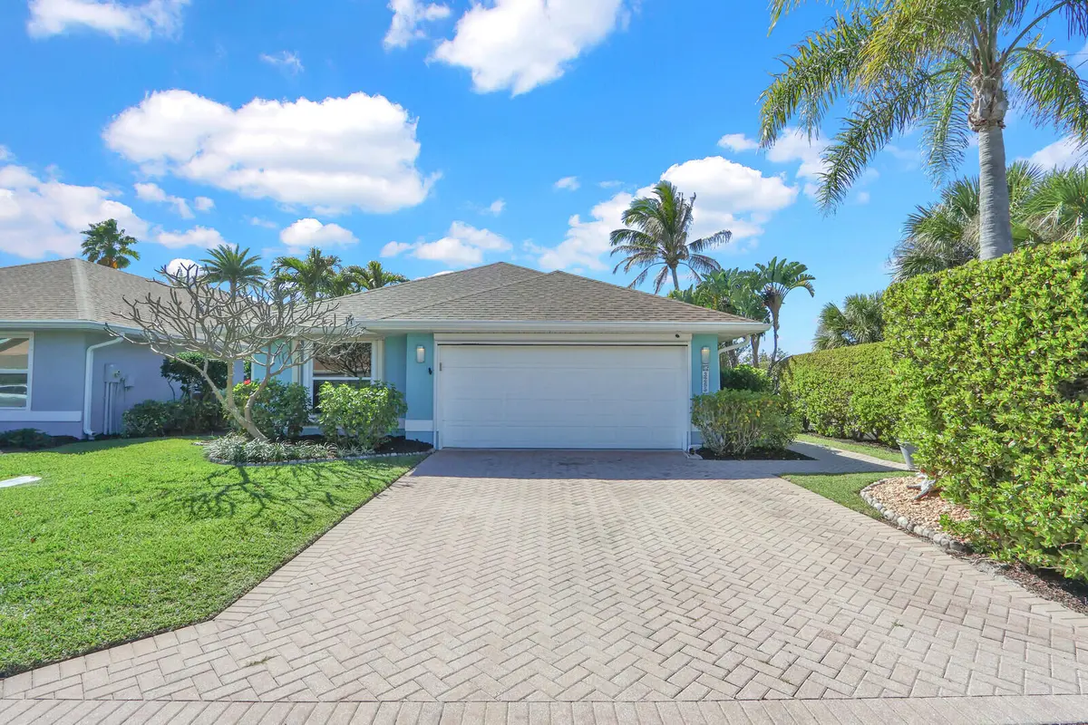03_Image_3_mls at 3265 Lakeshore Drive, Hutchinson Island