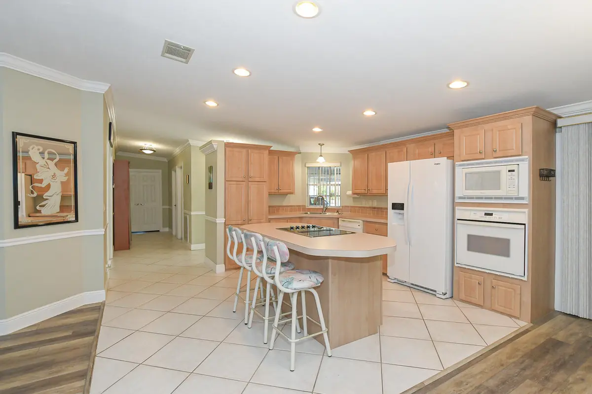 Kitchen at 3217 Scarlet Tanager Court, Port St. Lucie