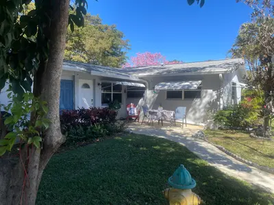 3123 SW Natura Avenue, Deerfield Beach – Single Family Residence for rent