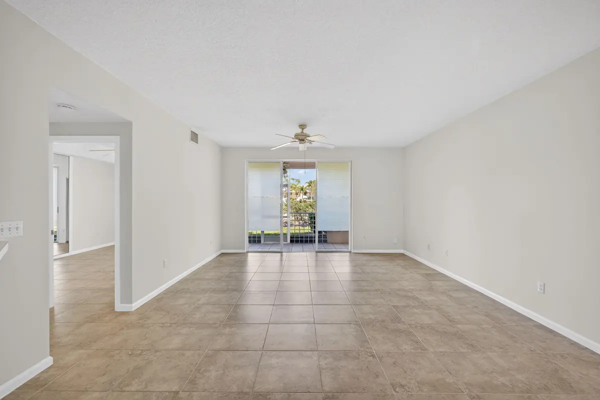 7-web-or-mls-5D1A4289 at 101 Muirfield Court 101d, Jupiter
